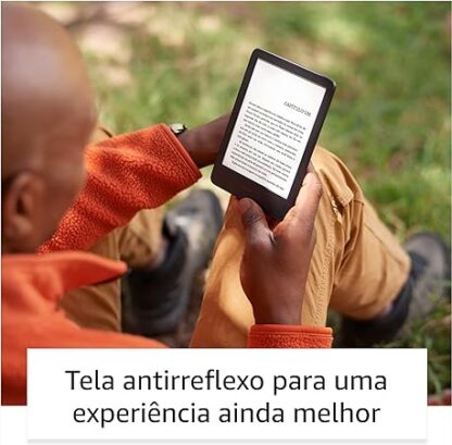 Kindle 11ª Geração (modelo 2022) – Mais leve, com resolução de 300 ppi e o dobro de armazenamento - Cor Preta - Image 4